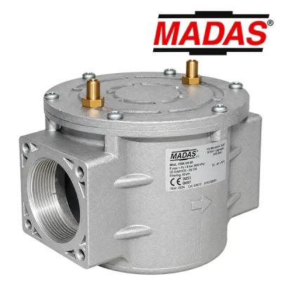 Filtros para gas FGM de 50 micras Madas, vista de tres cuartos con conexión roscada